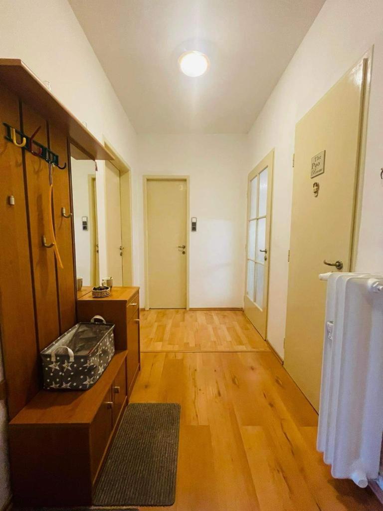 Lovely 2Bdr In Center, Wifi & Self-Check In Bratislava Exterior photo